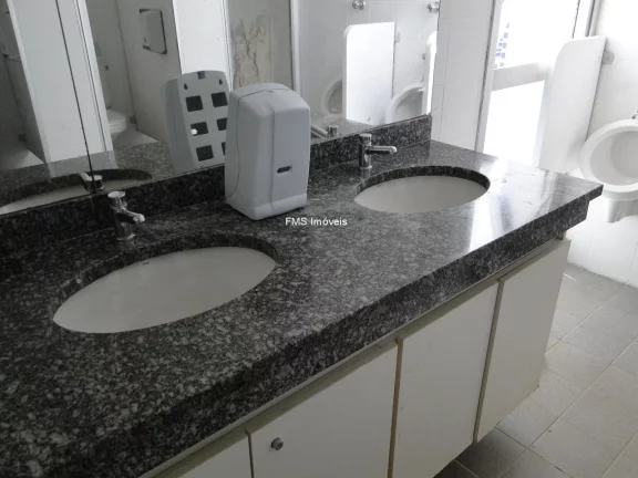 Imagem Conjunto Comercial para Locação na Vila Cordeiro de 458m²