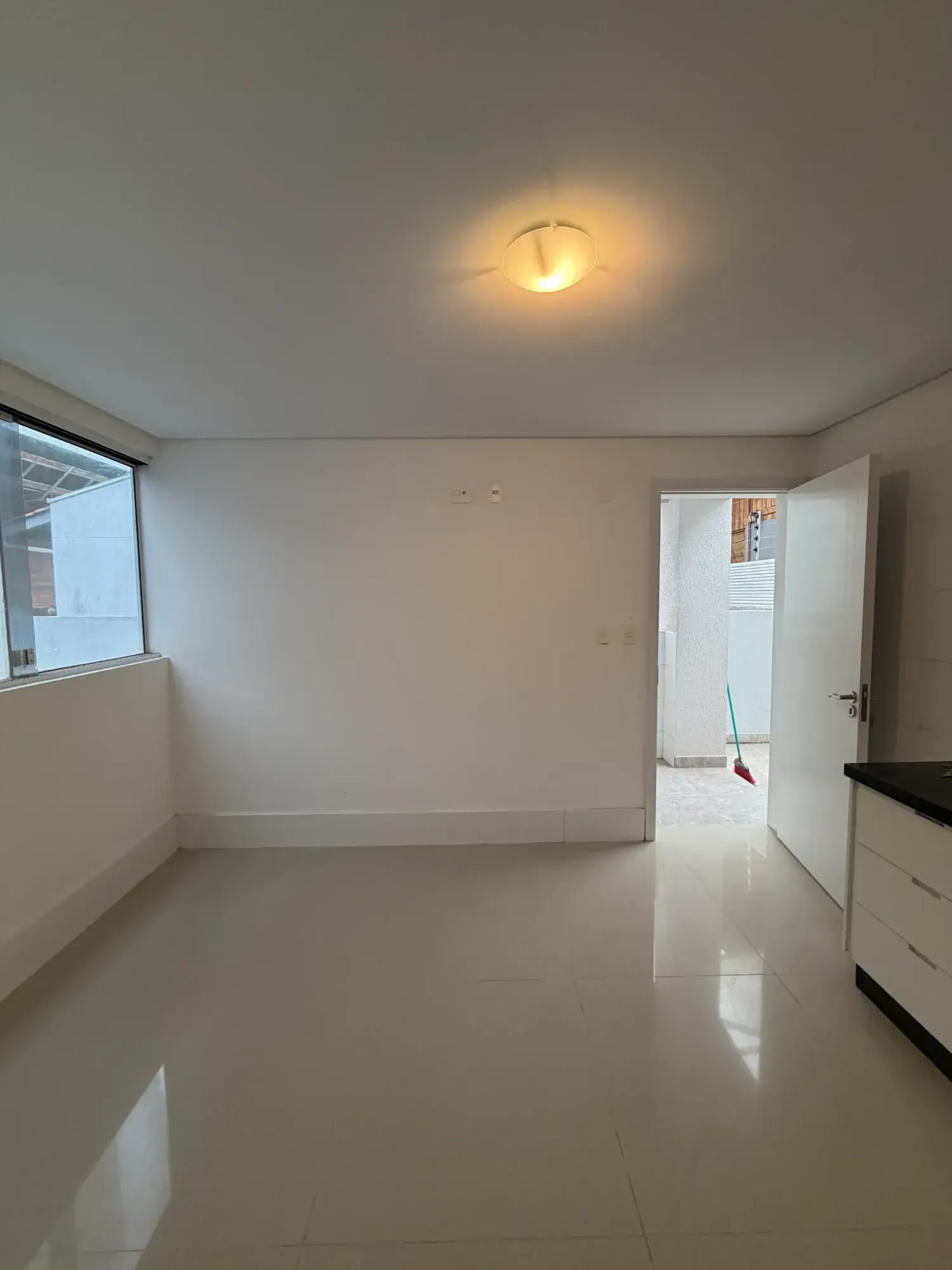 Imagem Casa com 2 Quartos à Venda, 122 m² em Itapema - Itapema