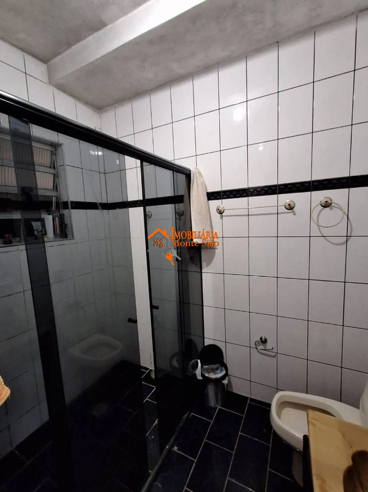 Imagem Casa com 3 dormitórios à venda, 310 m² por R$ 650.000,00 - Picanco - Guarulhos/SP
