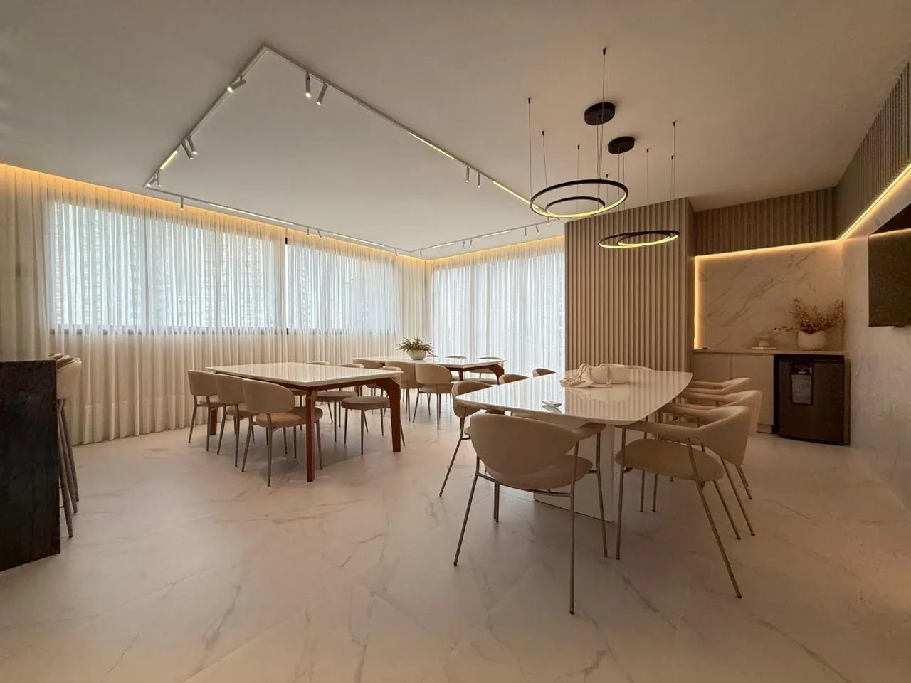 Imagem Apartamento com vista para o mar à venda com 69.91m2 por R$ 1.200.000,00