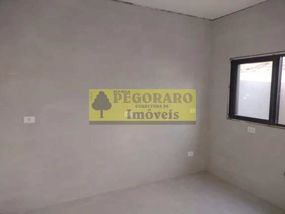 Imagem Sobrado à venda em Caraguatatuba-SP: 2 quartos, 2 suítes, 3 banheiros, 75m² no bairro Cidade Jardim!