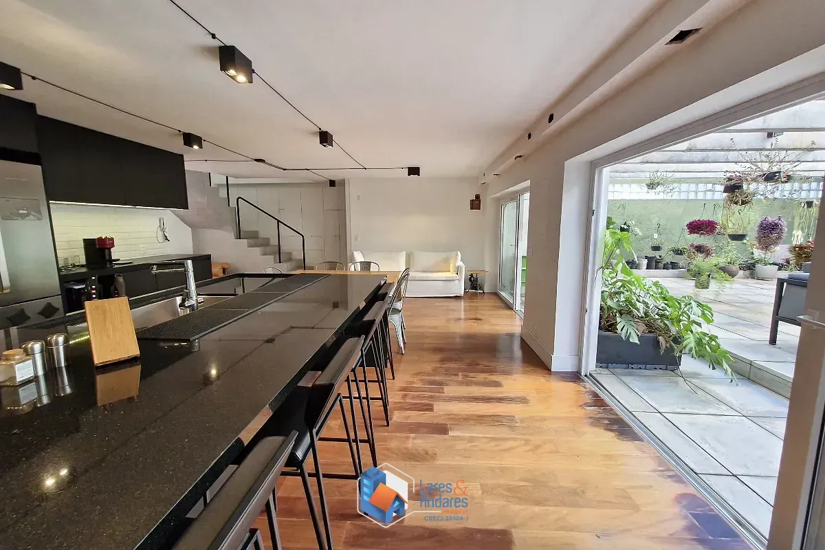 Imagem Cobertura para venda em Consolação com 2 quartos, sendo 2 suítes, 322m²