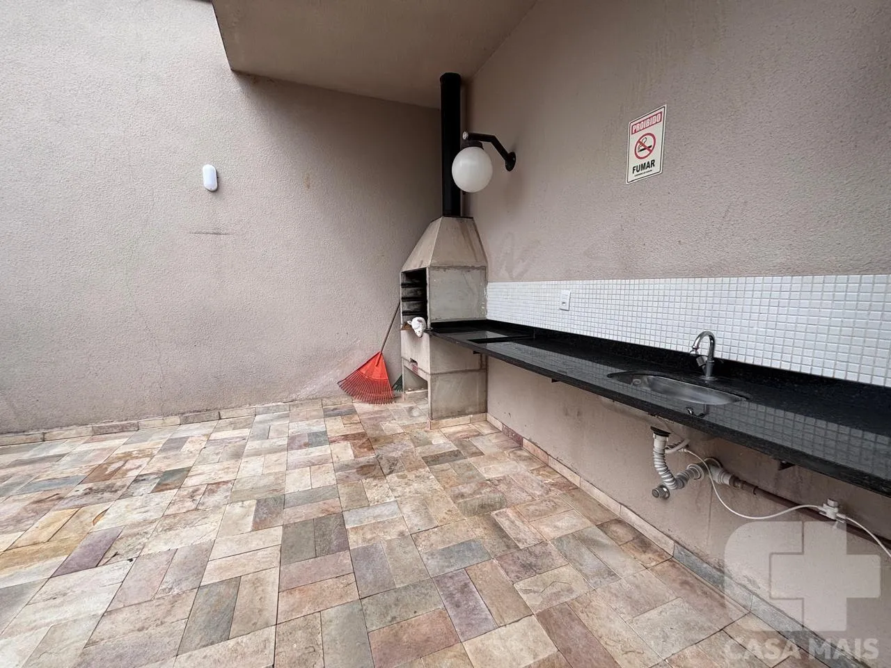 Imagem Apartamento para Venda em Embu das Artes / SP no bairro Jardim Colibri