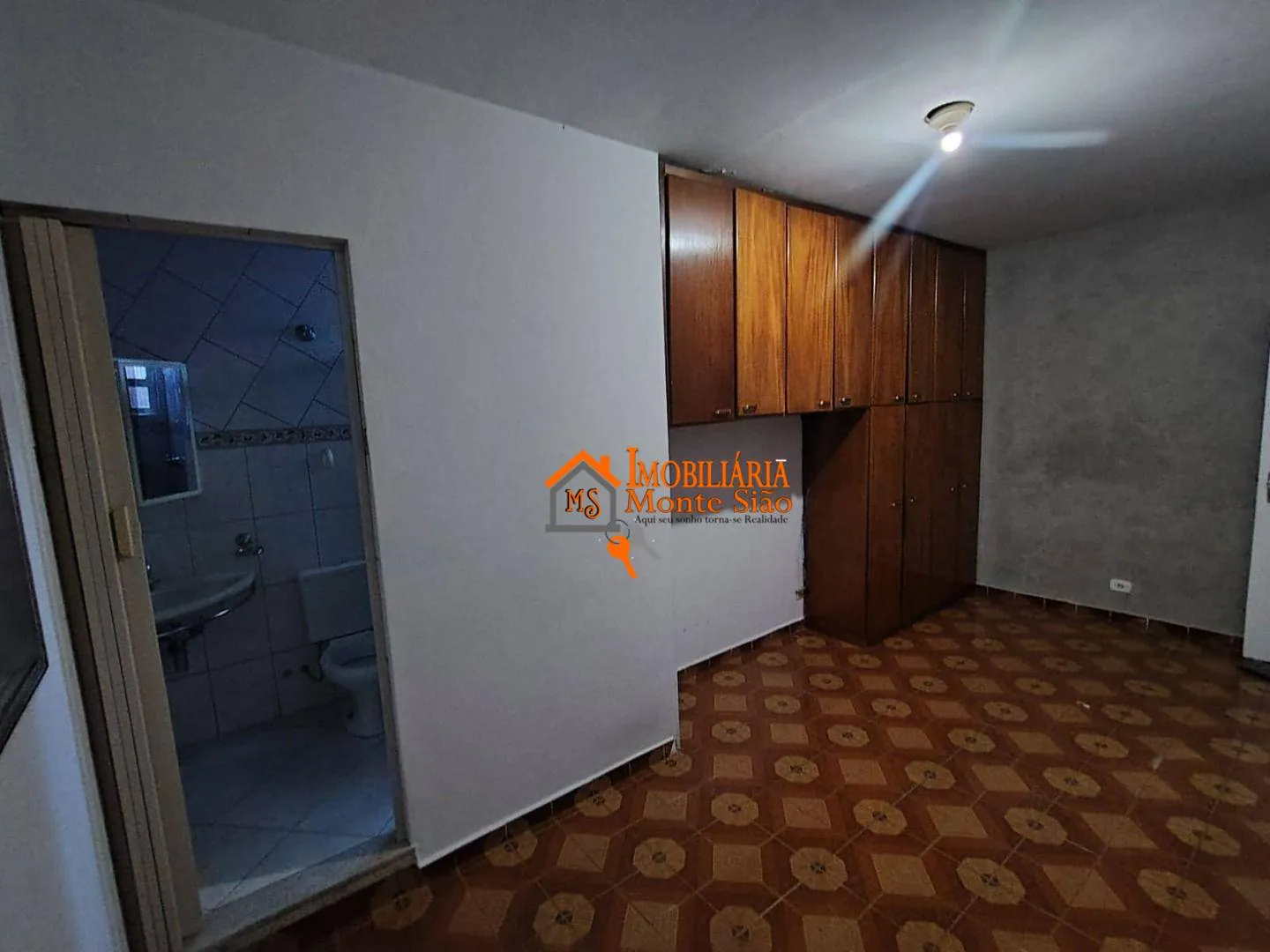 Imagem Sobrado com 3 dormitórios à venda, 128 m² por R$ 530.000,00 - Jardim Divinolândia - Guarulhos/SP
