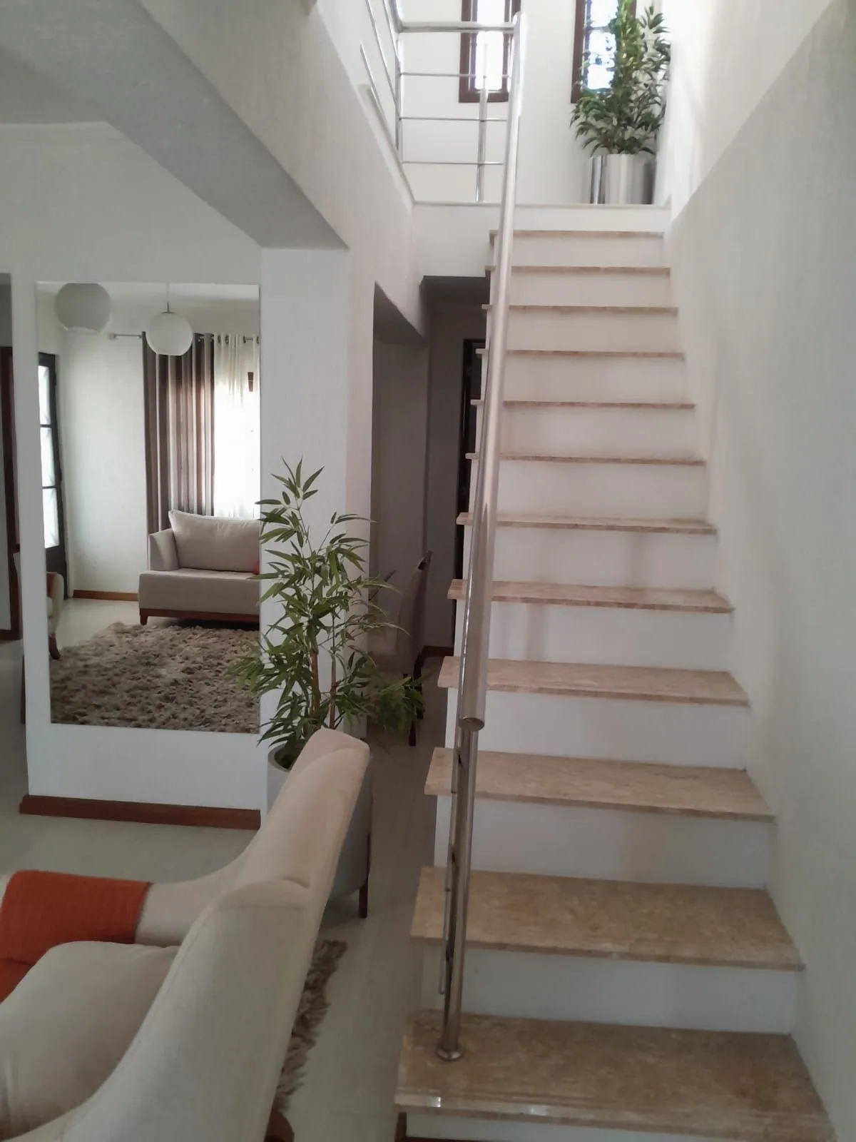 Imagem LINDA CASA 4 QUARTOS A VENDA, BAIRRO VILA NOVA, PORTO ALEGRE, RS
