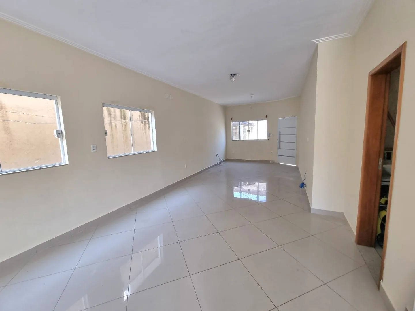 Imagem Sobrado para venda, Residencial e Comercial Portal dos Eucaliptos, Pindamonhangaba, SP