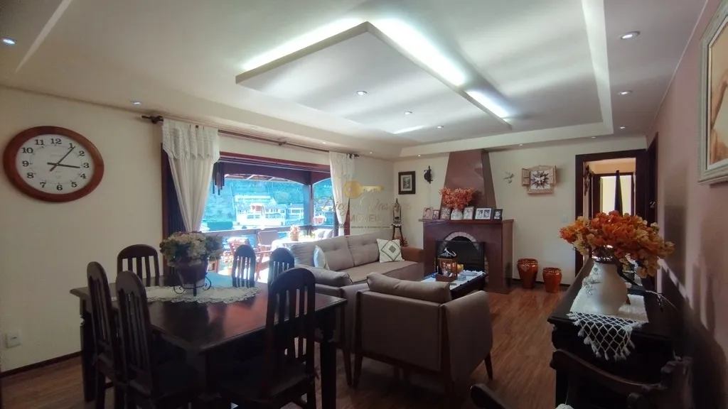 Imagem Casa para Venda em Teresópolis / RJ no bairro Quinta da Barra