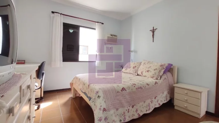 Imagem Enseada. Excelente localização.