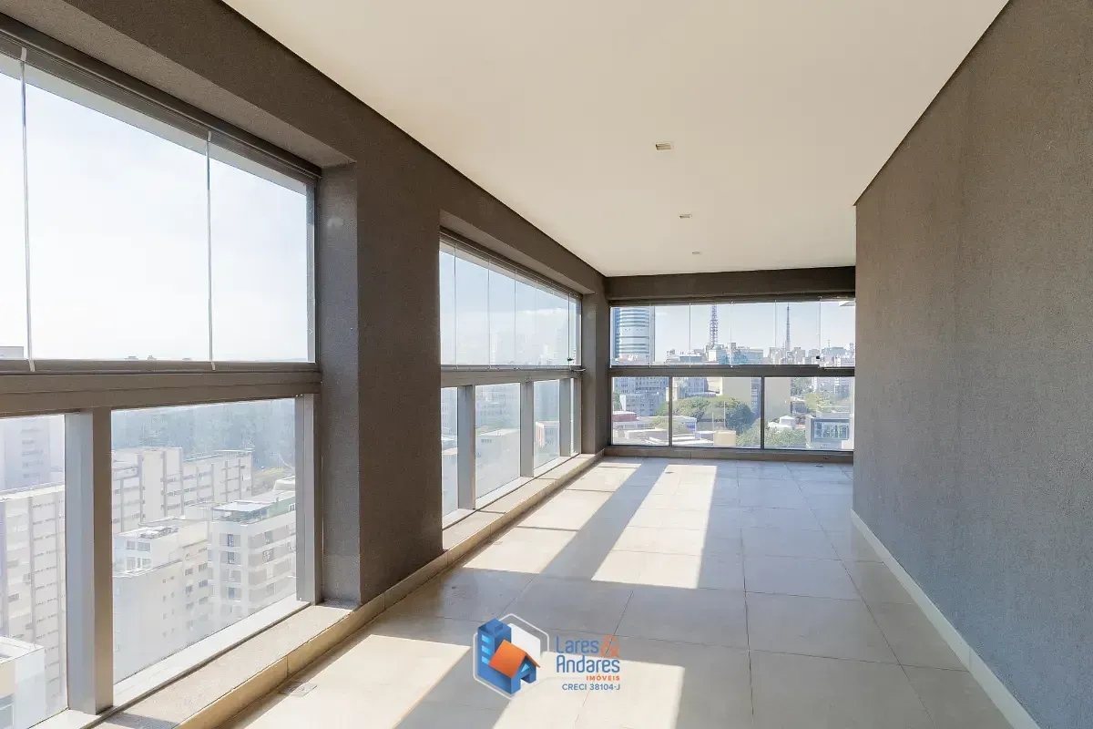 Imagem Cobertura para venda em Pinheiros com 1 quarto, sendo 1 suíte, 165m²