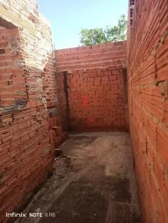 Imagem TERRENO COM CONSTRUÇÃO PARA BARRACÃO