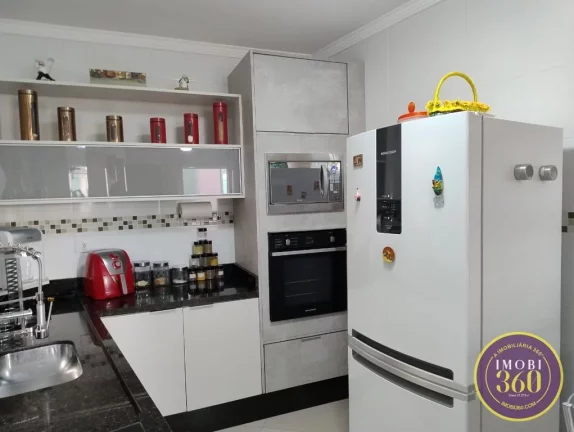 Imagem CASA EM CONDOMINIO FECHADO VILA RÉ - SP.