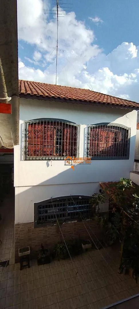 Imagem Sobrado com 3 dormitórios à venda, 170 m² por R$ 950.000,00 - Jardim Pinhal - Guarulhos/SP