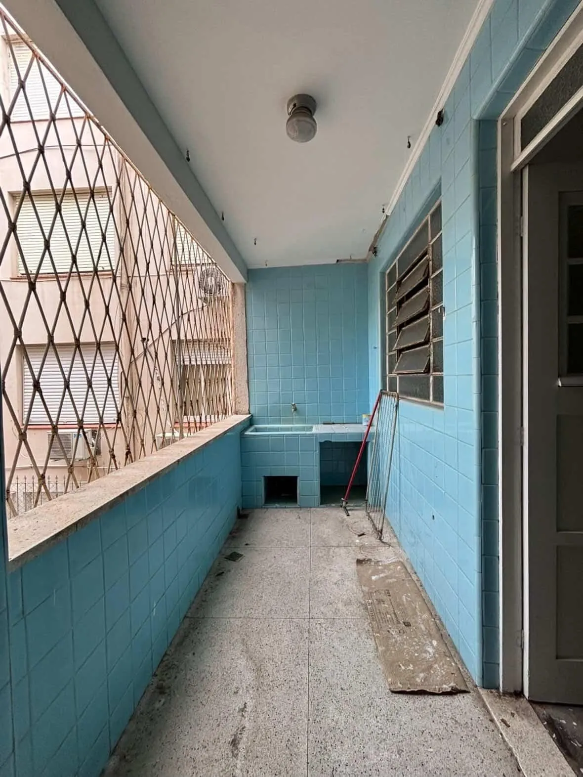 Imagem Apartamento 3 dormtórios de frente bairro Bom Fim- Porto Alegre