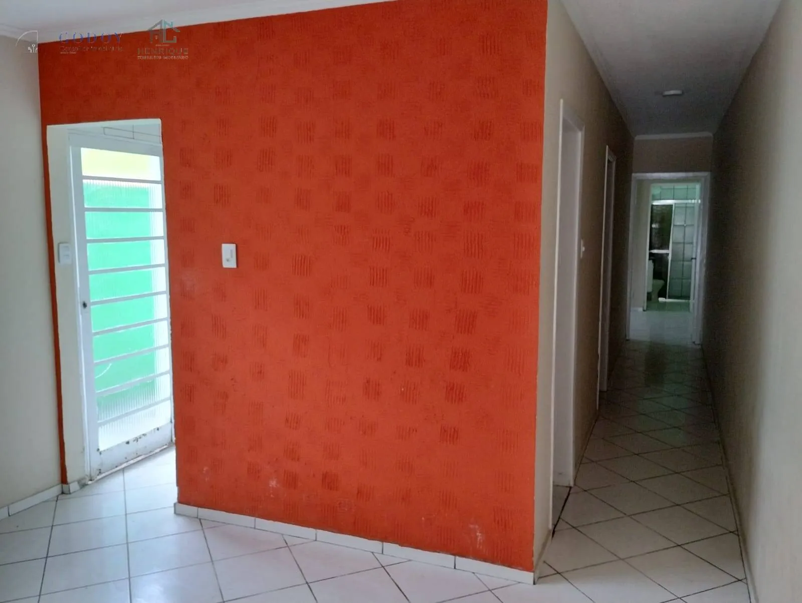 Imagem Casa Jardim Santa Luzia - Casa com Suíte e 2 Vagas Cobertas