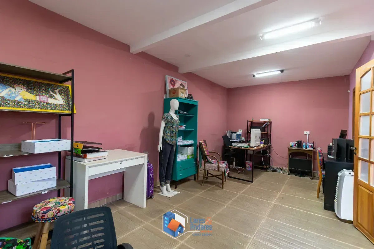 Imagem Sobrado para venda em Vila Mariana com 4 quartos, sendo 3 suítes, 437m²