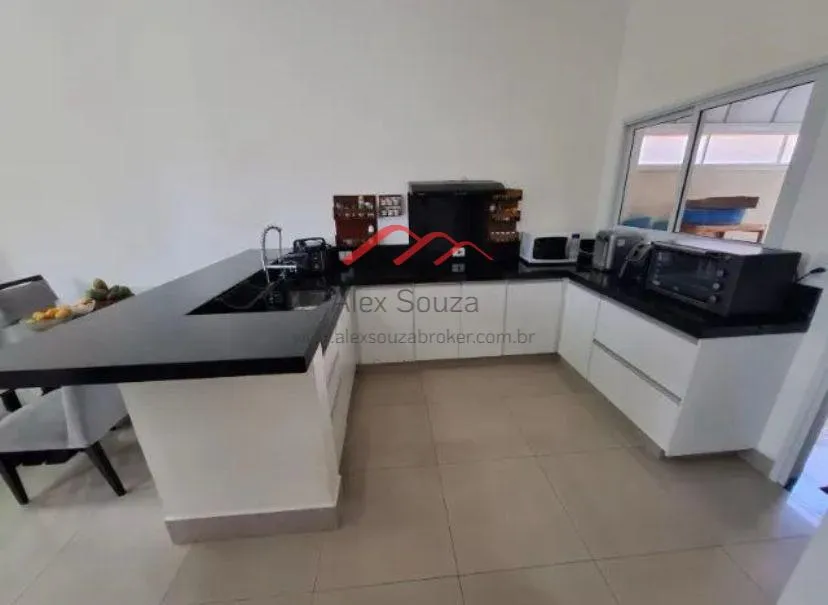 Imagem Casa em Condomínio para Venda em Hortolândia, Parque Ortolândia, 3 dormitórios, 3 suítes, 4 banheiros, 4 vagas
