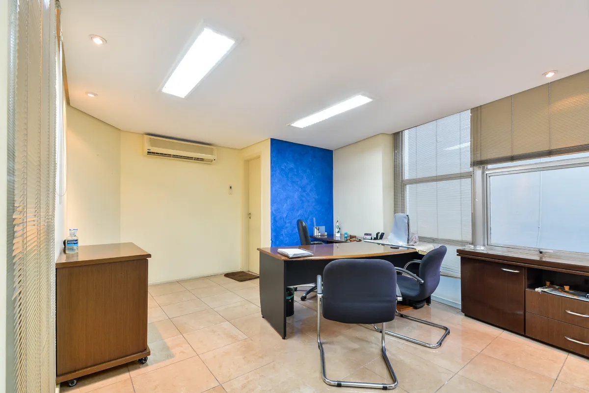 Imagem Conjunto comercial para venda em Bela Vista, 337m2