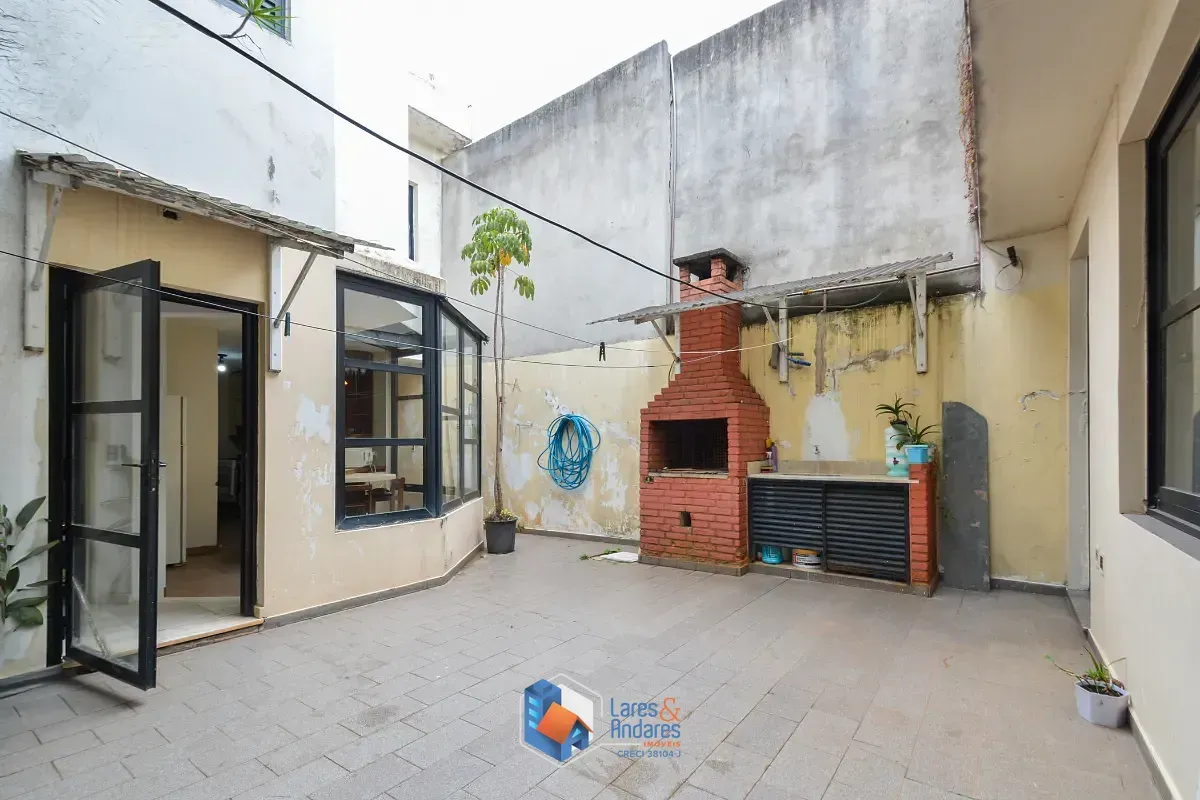 Imagem Sobrado para venda em Vila Monumento com 4 quartos, sendo 2 suítes, 384m²