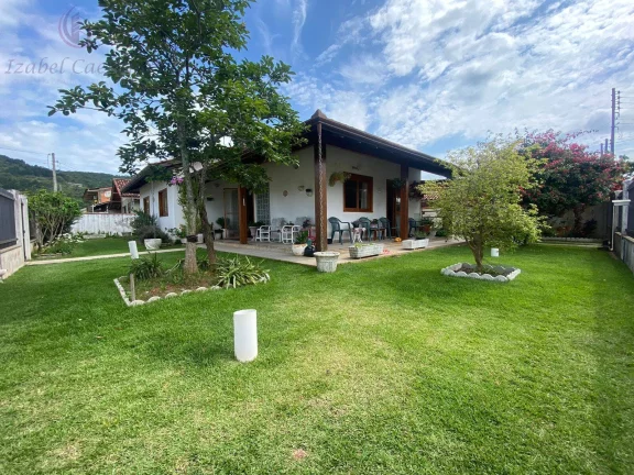 Casa na praia 3 quartos à venda em Porto Belo/SC