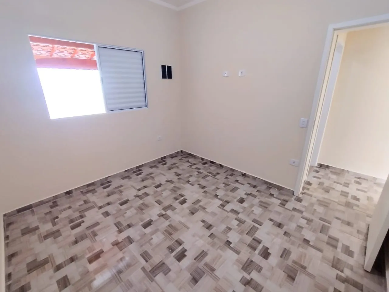 Imagem Casa para Venda em Mongaguá, Itaóca, 2 dormitórios, 1 suíte, 2 banheiros, 2 vagas