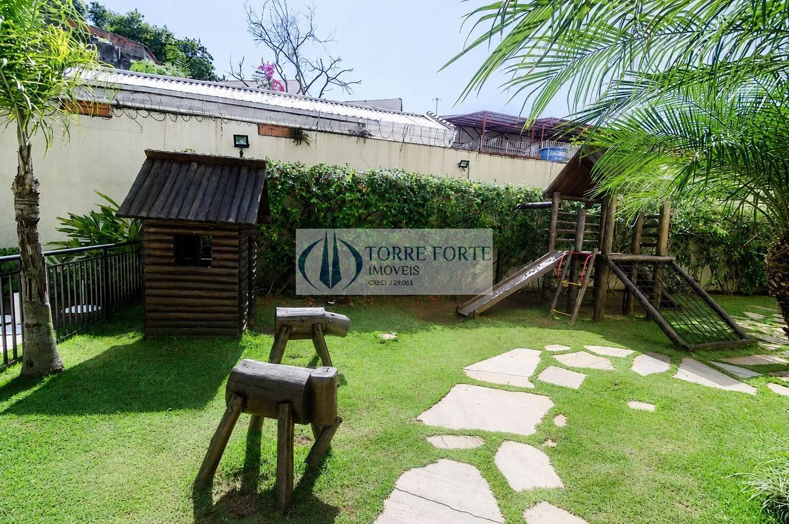 Imagem Lindo Apartamento com 2 dormitorios 1 vaga , varanda na Vila Prudente.