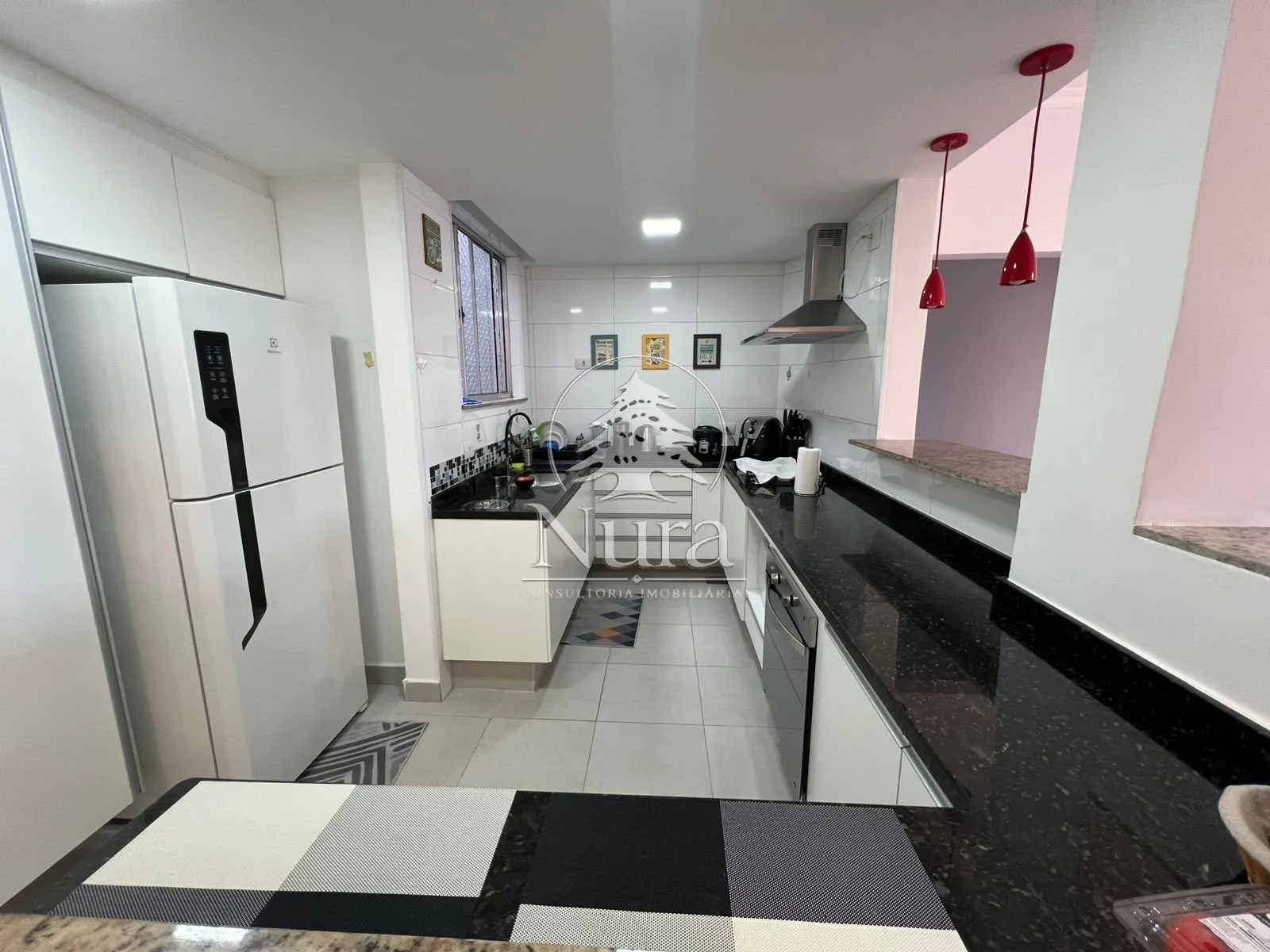 Imagem Apartamento de 2 quartos, 90m² no bairro Aparecida, em Santos