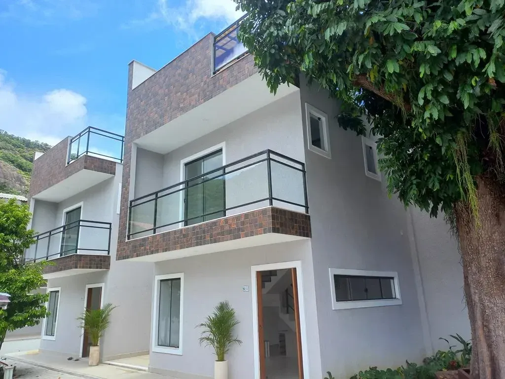 Casa de Condomínio com 3 Quartos à Venda, 150 m² em Itaipu - Niterói