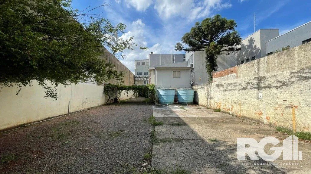Imagem Prédio Comercial Imponente com 1.200m² na Zona Norte de Porto Alegre