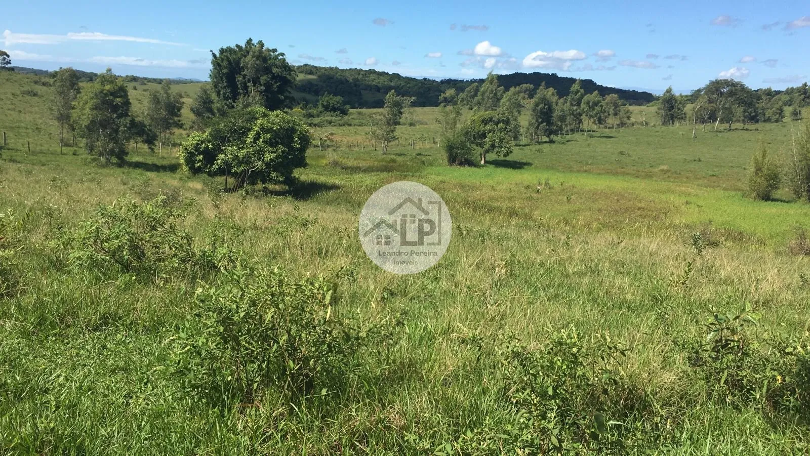 Imagem Fazenda/Sítios/Chácaras de 2300000m² no bairro Banqueiros, em Araruama