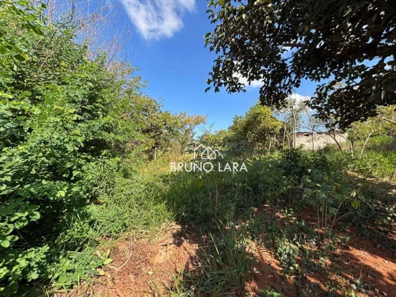 Imagem Terreno à venda no bairro São Francisco - Igarapé/MG