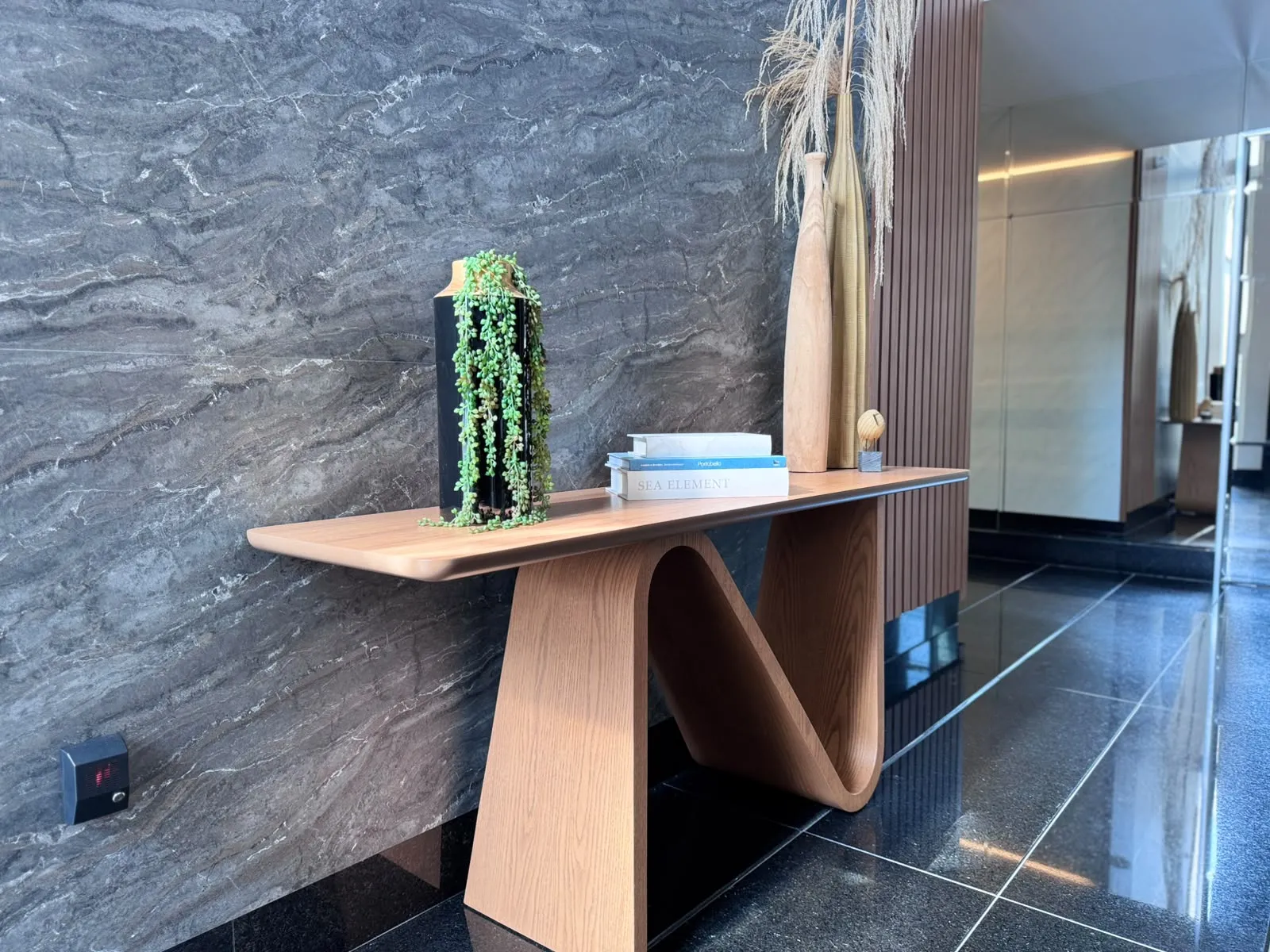Imagem Apartamento com vista para o mar à venda com 129m2 por R$ 2.690.000,00