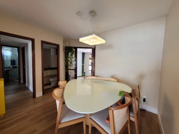 Imagem Excelente apartamento com três quartos e armários planejados a venda na Pituba