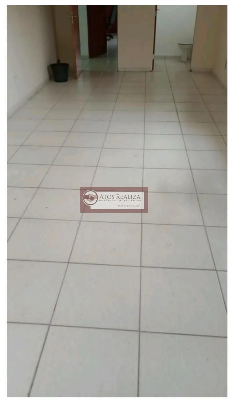 Imagem Sala Comercial para Locação em Veleiros SP, 32m², 2 Banheiros