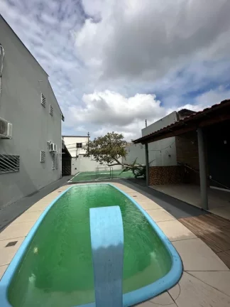 Imagem Casa duplex com quadra esportiva e piscina , disponível para locação, no conjunto 31 de março, no bairro Japiim , semi-mobiliada