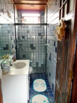 Imagem LINDA CASA DE 4 DORMITORIOS E PISCINA - PERMUTA ABCD SP