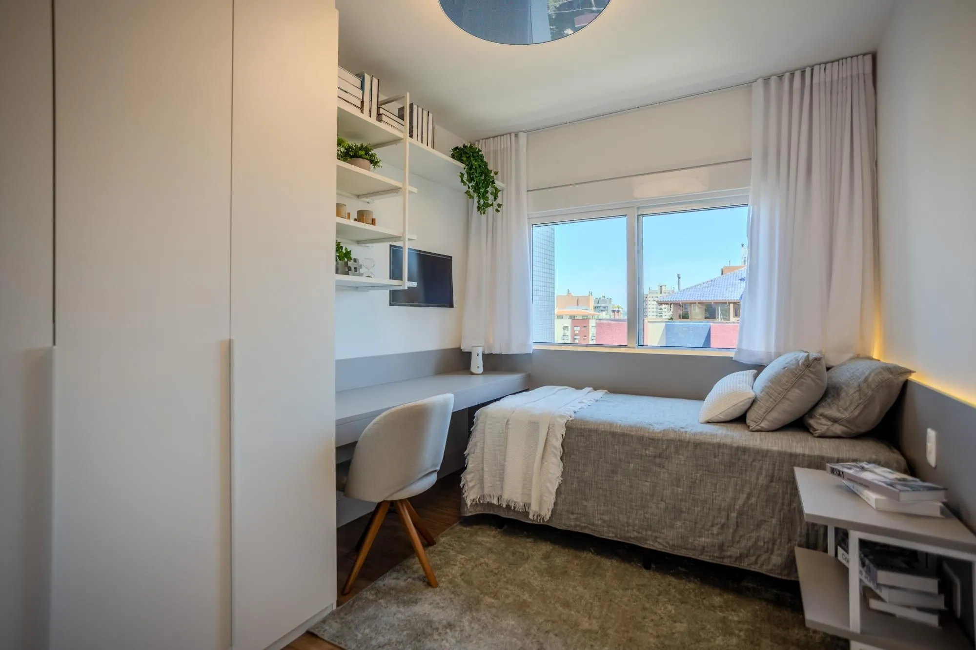 Imagem Apartamento no bairro Auxiliadora, com 03 suítes, 112m² privativos e 02 vagas de garagem!!