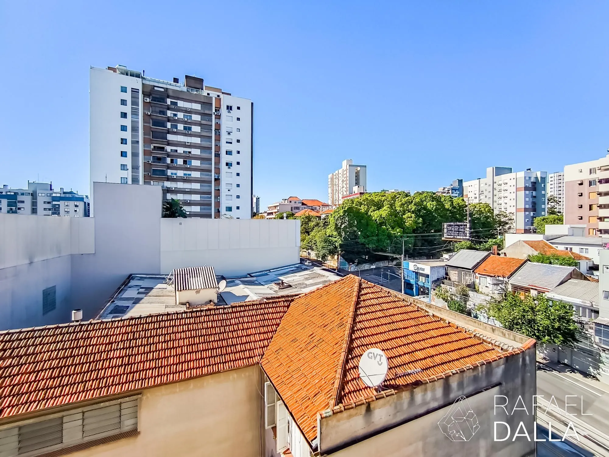 Imagem Apartamento de 3 dormitórios com suíte, vaga e portaria 24h na Protásio Alves