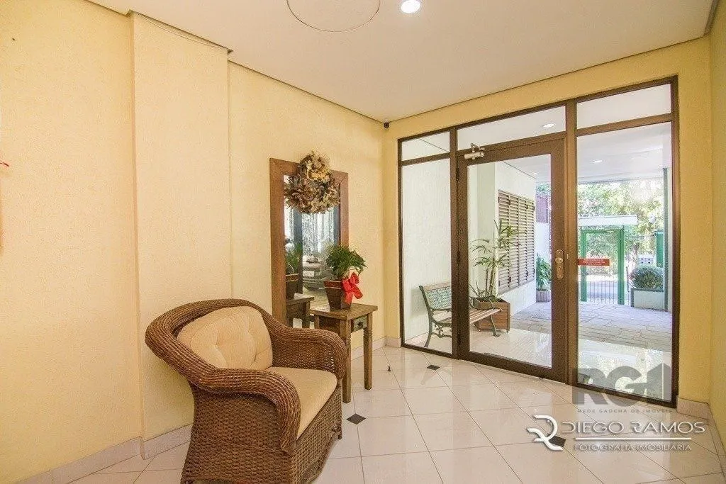 Imagem Cobertura à venda com 1 quarto 102 m² Mobiliado Alto Padrão Rua Dario Pederneiras, Petrópolis, Porto Alegre