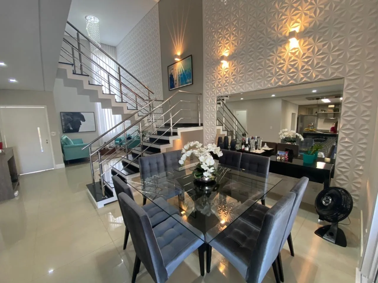 Imagem Casa à venda 3 Quartos, 1 Suite, 4 Vagas, 250M², Piracangaguá, Taubaté - SP | Condominio Jardim Oásis
