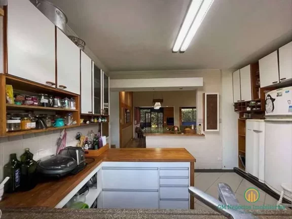 Imagem Casa Semitérrea com 4d/1ste. , lareira, piscina e gazebo!