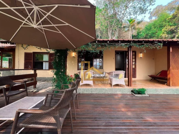 Imagem Casa linear com 3 quartos com suíte e terreno de 2.580 m² e Lazer privativo perto do centro de Teresópolis!