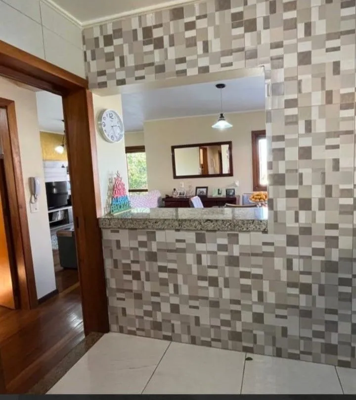 Imagem Casa em Jardins