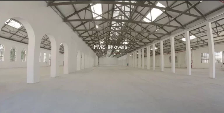 Imagem Galpão com 2556m2 na Lapa.