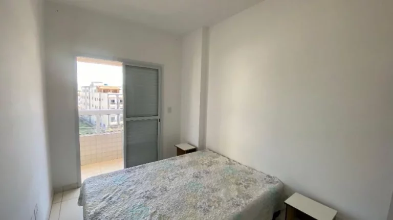 Imagem Apartamento com 2 quartos, sendo 1 suíte, sacada gourmet ampla com vista livre, em bairro tranquilo e valorizado. Á venda na Imobiliaria Consulte Imoveis.