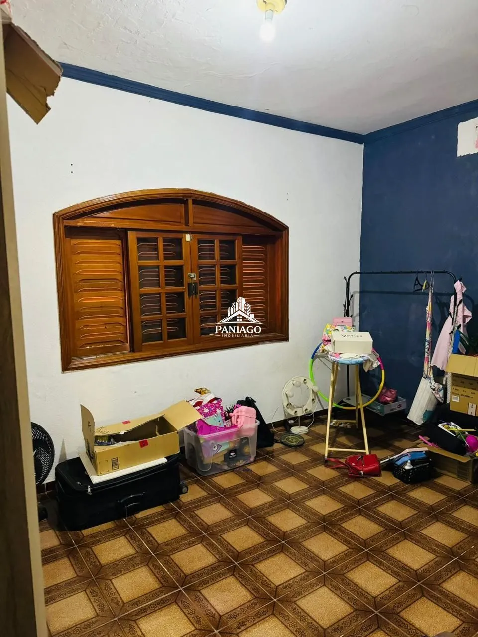 Imagem Casa com 5 quartos sendo 3 suites e 2 salas amplas