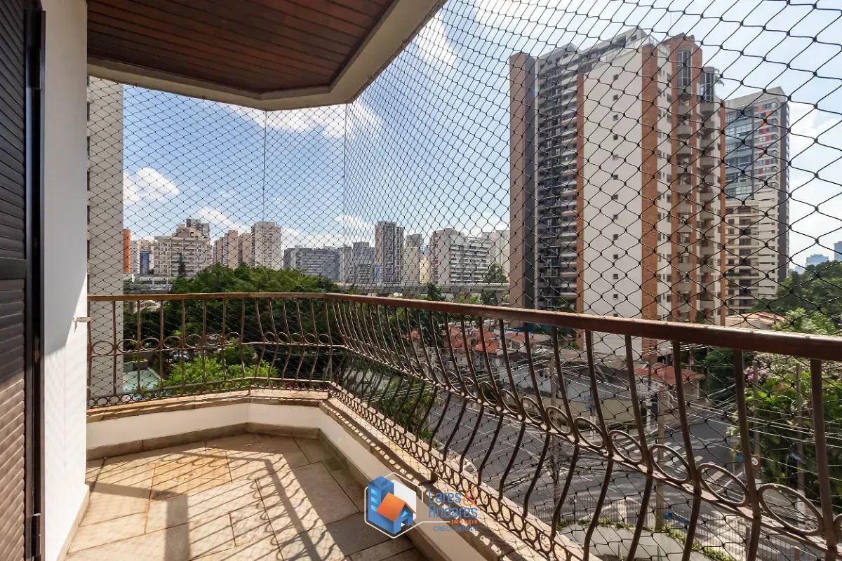 Imagem Apartamento para venda em Brooklin Paulista com 3 quartos, sendo 1 suíte, 159m²