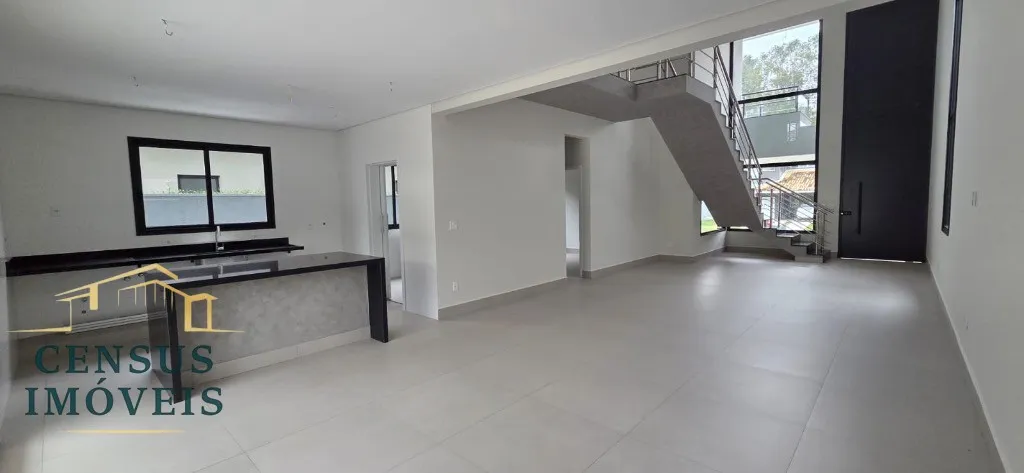 Foto do imóvel: Casa à venda no condomínio Reserva dos Vinhedos em Louveira-SP: com 3 suítes, 2 salas, 5 banheiros, 4 vagas, 270m² de área em Condomínio Reserva dos Vinhedos
