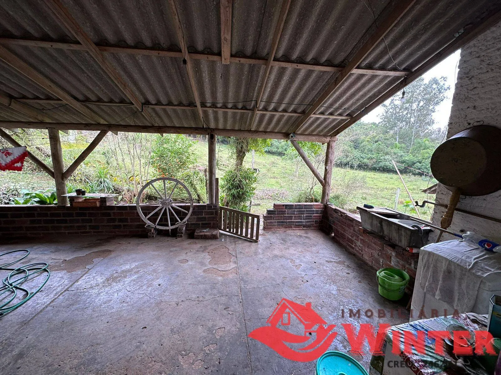 Imagem Chácara com 3,5 hectares com imóvel em Roncador