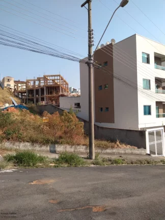 Imagem TERRENO RESIDENCIAL em POÇOS DE CALDAS - MG, SANTA ÂNGELA