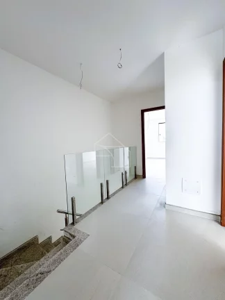 Imagem CASA DUPLEX EM MORADA DE LARANJEIRAS